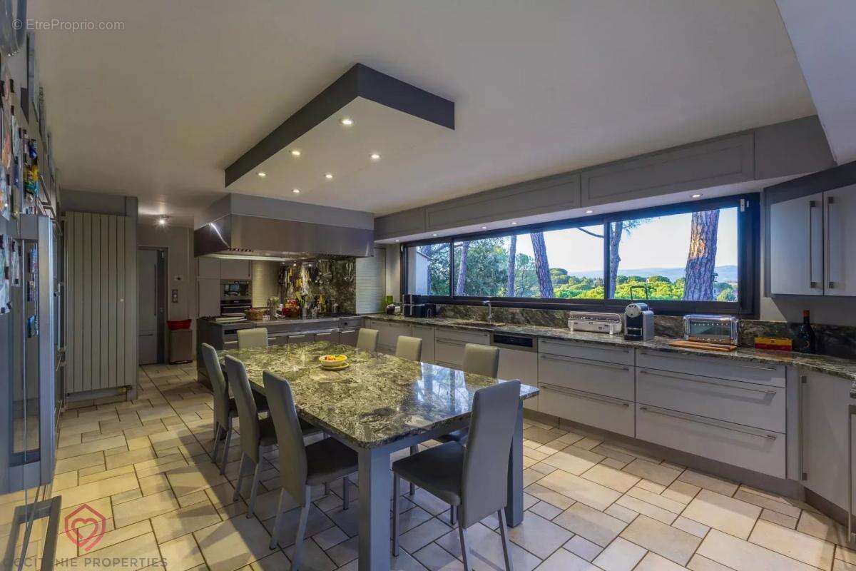 Maison à CARCASSONNE