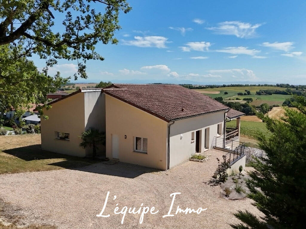 Maison à CADOURS