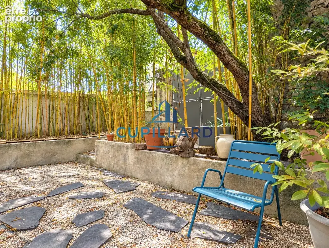 VILLEREST   Maison en pierre de 229 m2 avec jardin paysagé - photo 13