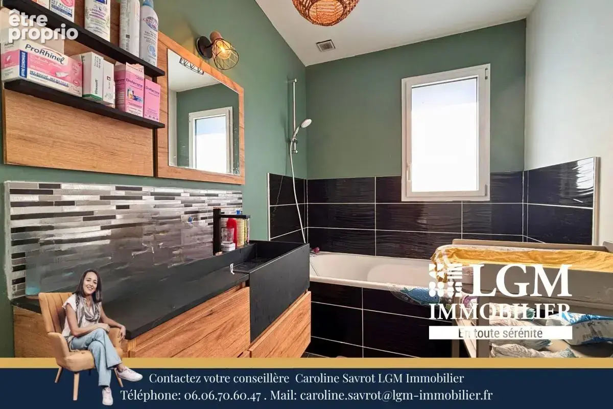 CEPET 31620 - Maison individuelle contemporaine de plain-pied d'environ 92 m² – 2019 – Piscine – Terrain 1 250 m² - photo 4