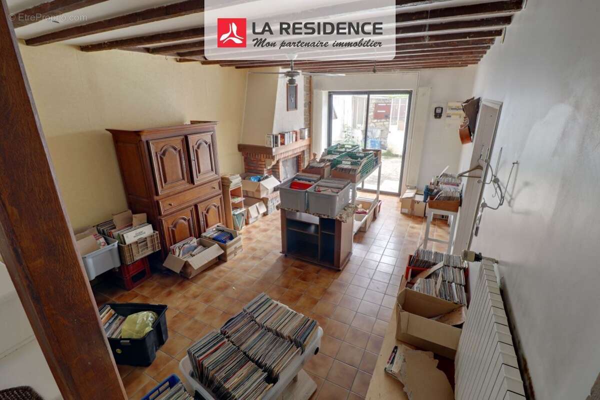 Maison à NEUVILLE-SUR-OISE