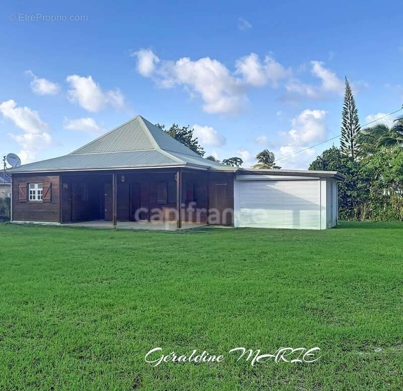 Maison à SAINT-FRANCOIS