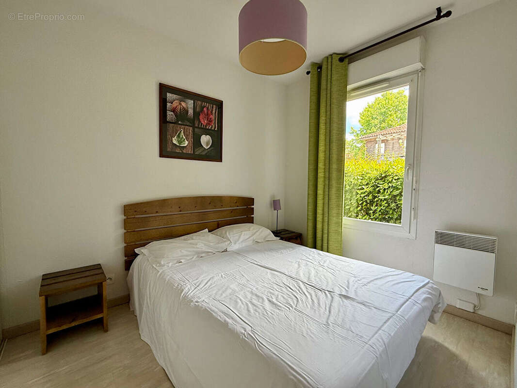 Appartement à AUREILHAN