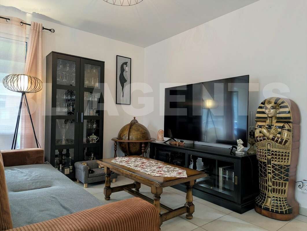 SALON - Maison à MIMIZAN