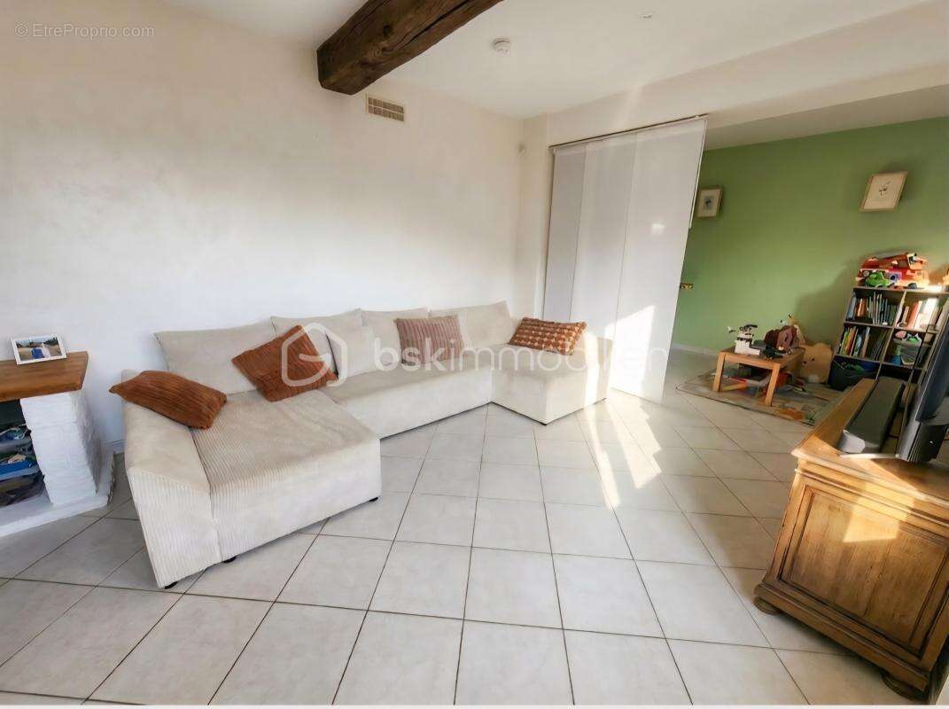 Maison à CHATILLON-SUR-CHALARONNE