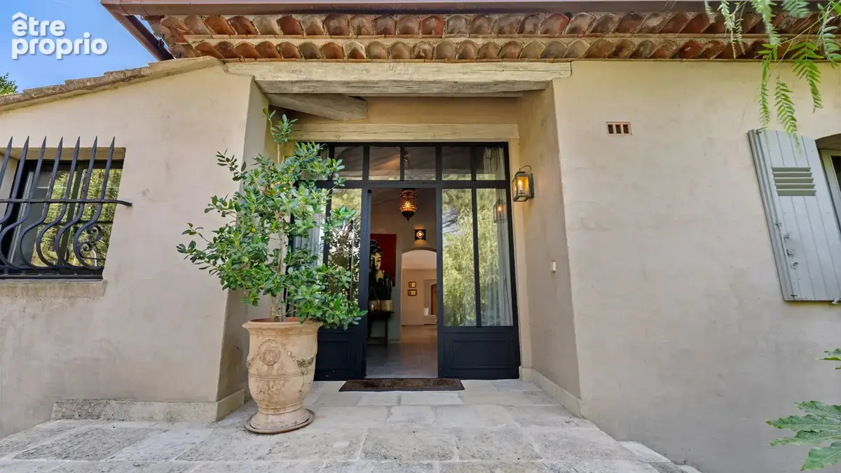 Bastide rénovée d’exception avec vue panoramique – Grimaud - photo 4