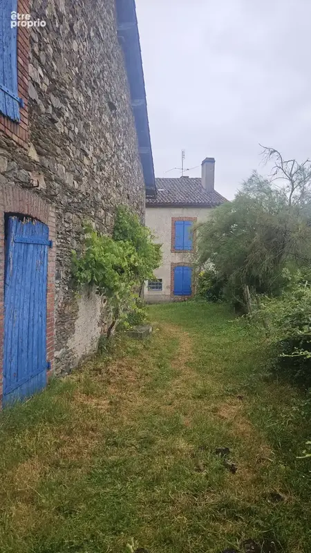 Saint-Bonnet-de-Bellac   Charmante maison mitoyenne à saisir ! - photo 1