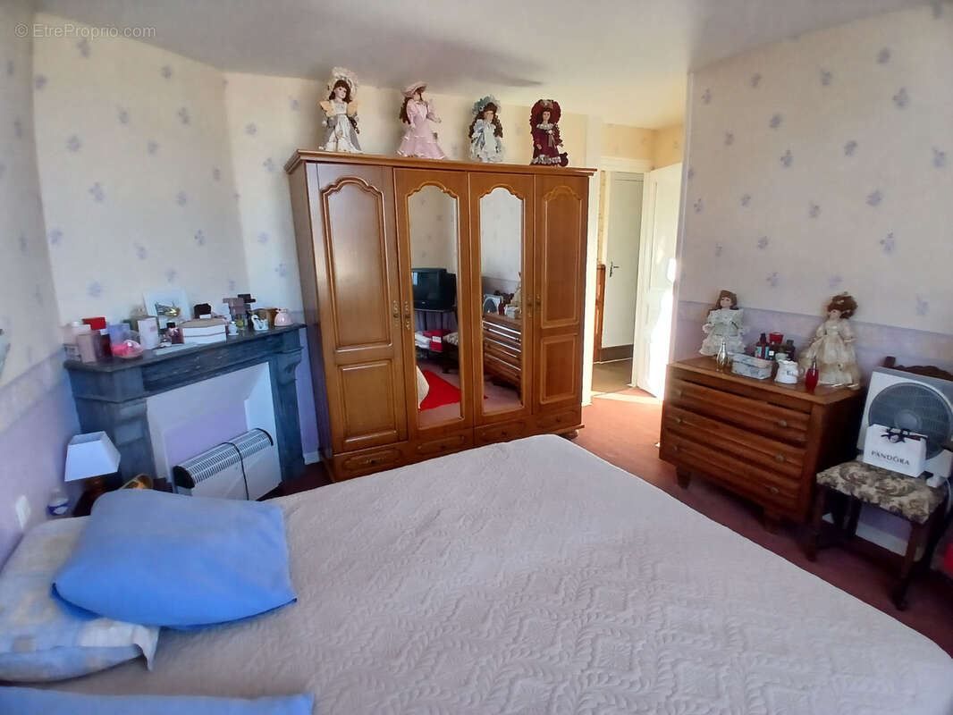 Grande Maison Familiale - Beau potentiel - photo 14