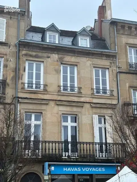 AUTUN, en plein centre ville, grand ensemble immobilier comprenant 3 lots principaux, rénovés et loués. - photo 2