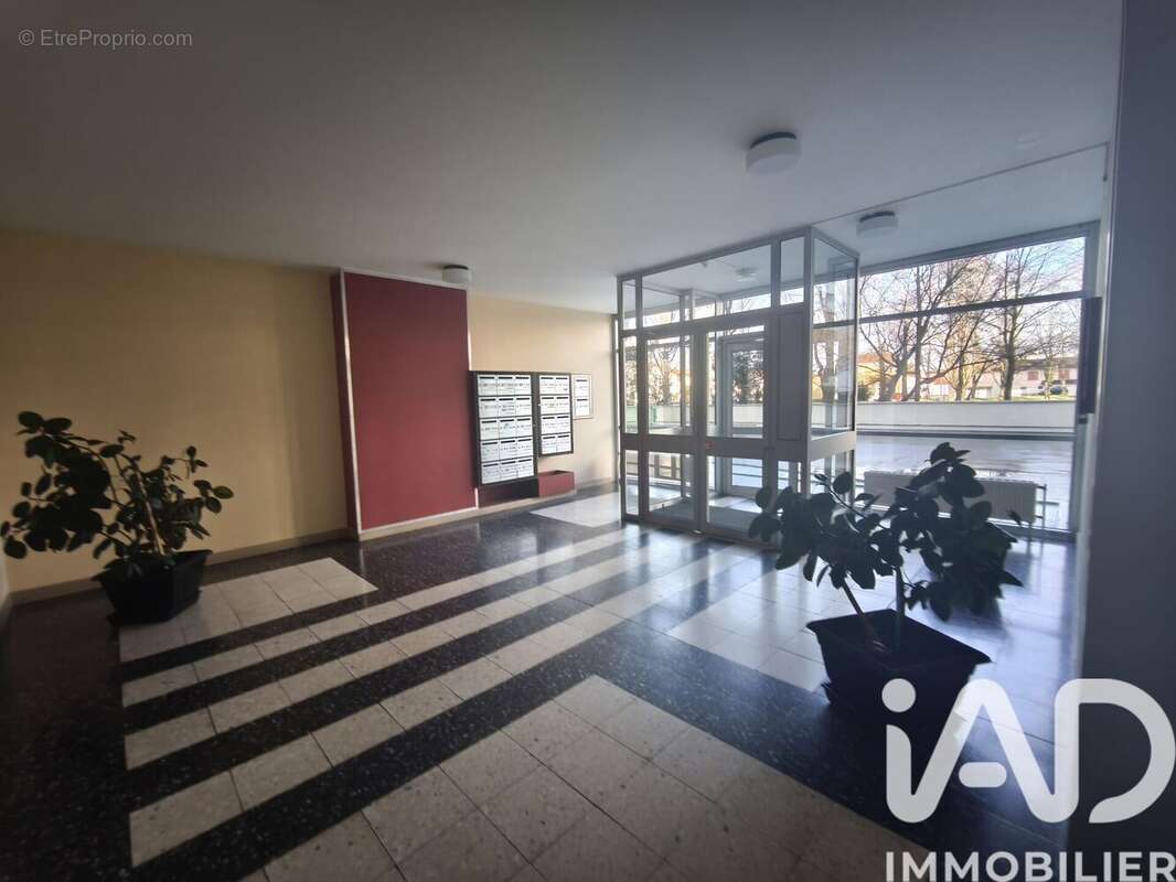 Photo 2 - Appartement à NIORT