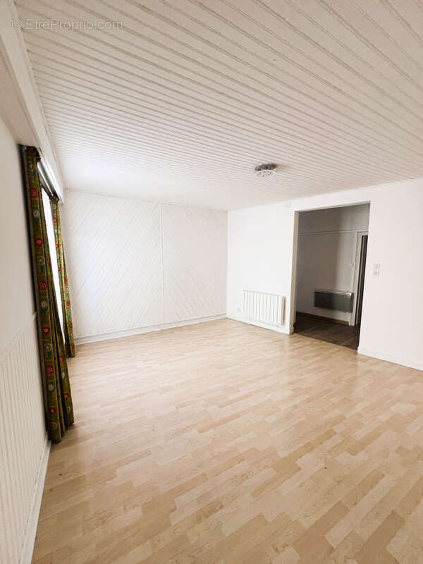 Appartement à SAINT-SAUVEUR-SUR-TINEE