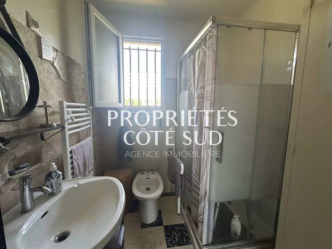 Maison 135 m2 avec terrain 585 m2 et piscine - photo 15