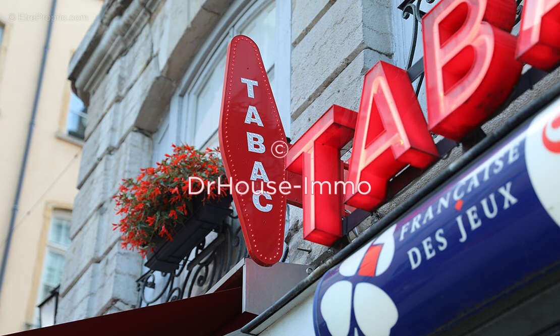 Commerce à COMPIEGNE