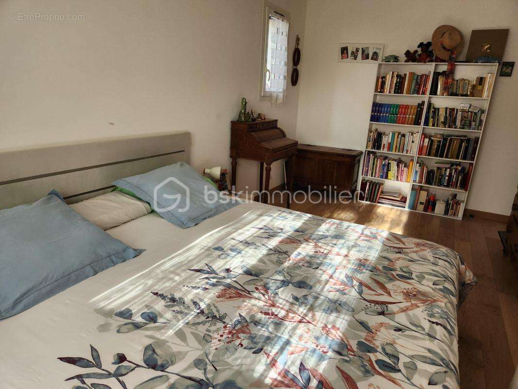 Maison à FORCALQUIER