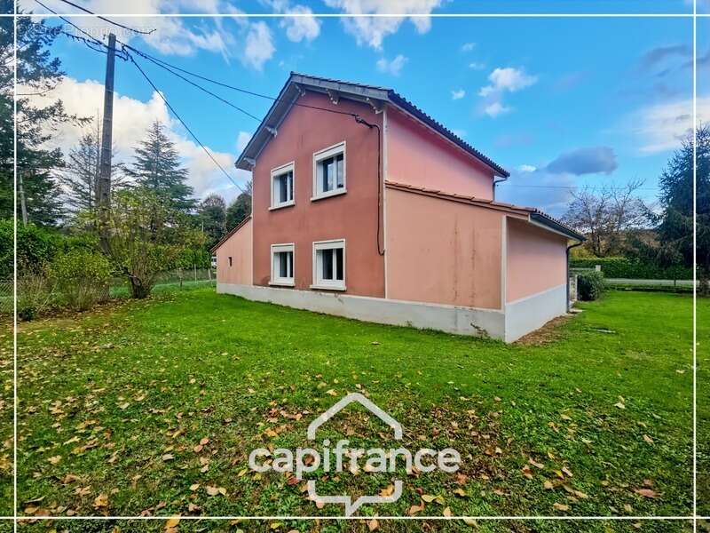 Maison à CASTELCULIER