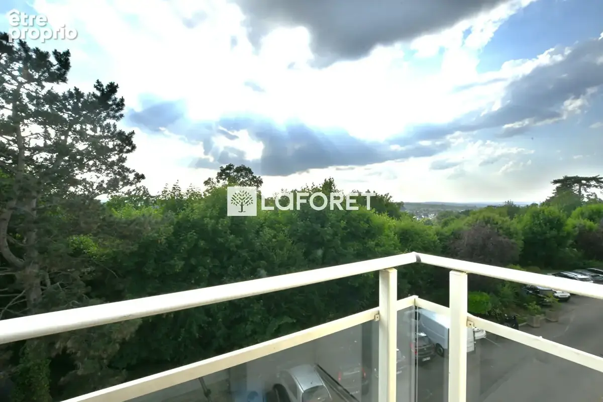 Exclusivité Laforêt La Celle-Saint-Cloud : Investissement Serein La Celle Saint Cloud 3 pièce(s) 50 m2 - photo 2