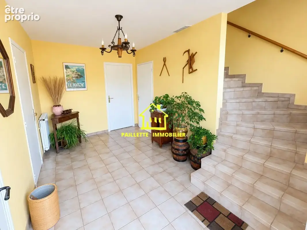 Maison 4 pièces 115 m² à vendre à Fontaine-La-Mallet (76290) - photo 4