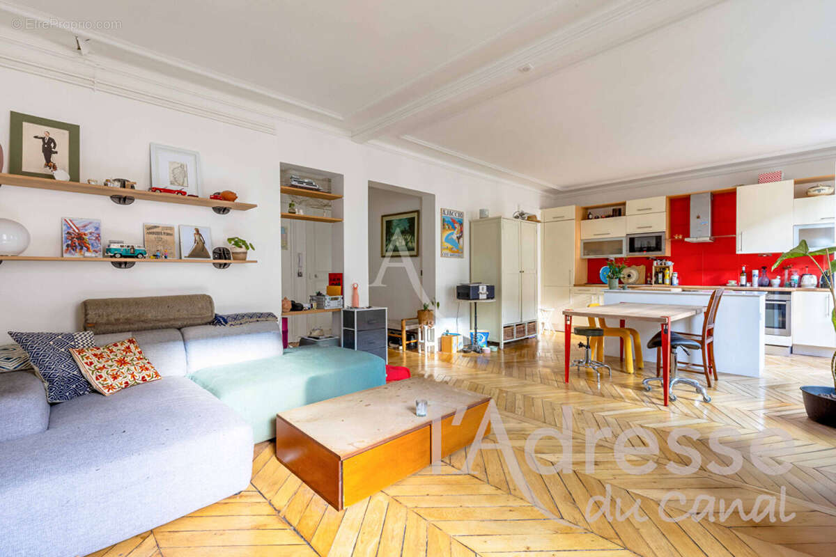 Appartement à PARIS-10E