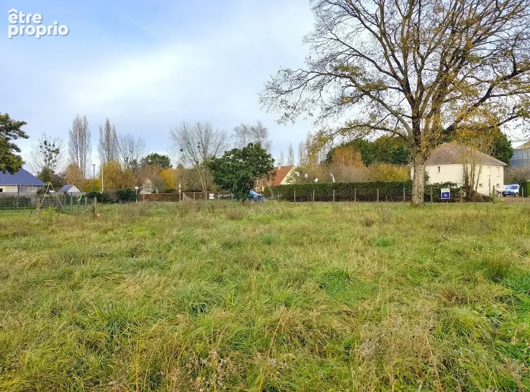 Terrain a construire de 1203 m² - photo 2