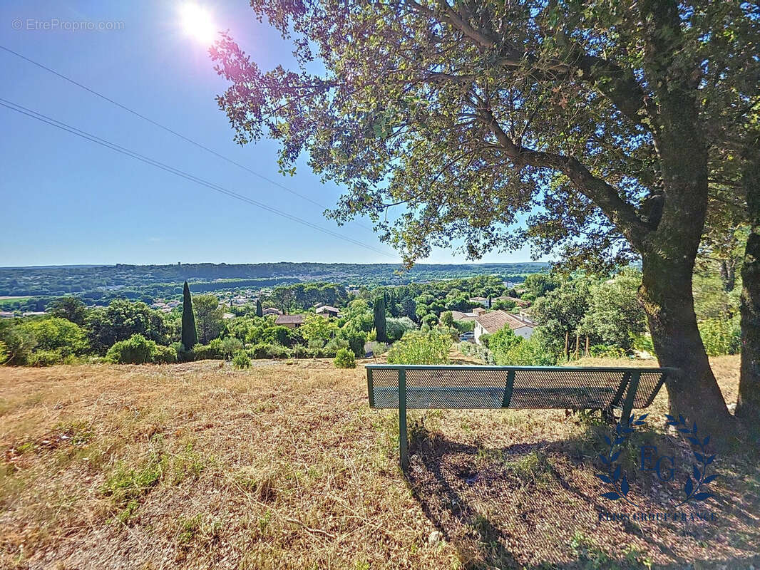 Terrain à SOMMIERES