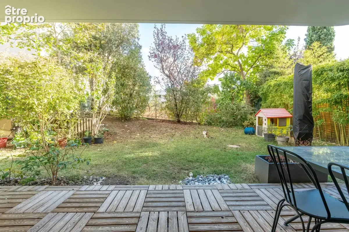 4 pièces 85 m² avec 3 chambres jardin de 300 m² cave et box double - photo 12