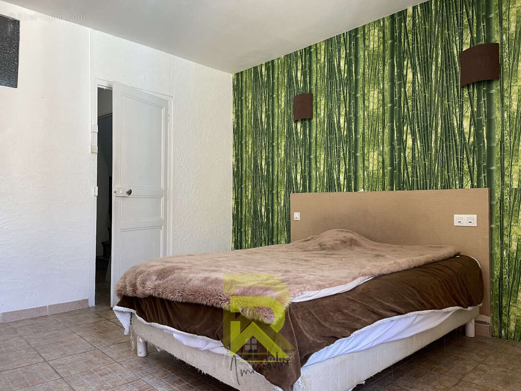 Maison à COLOMBIERS