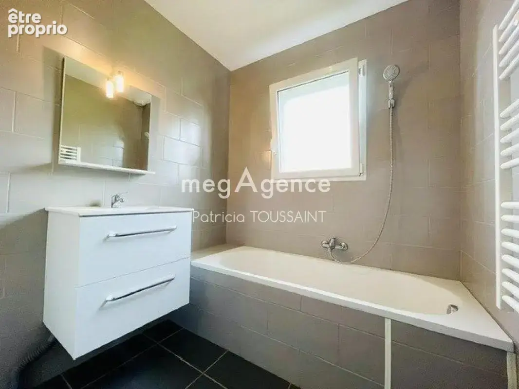 NOUVEAUTE- NOE- 31410- Maison récente 2016 - 113m2 de plain-pied avec grande terrasse et jardin - photo 11