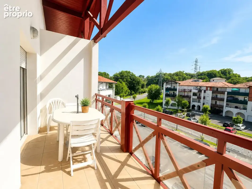 Appartement à SAINT-PIERRE-D'IRUBE