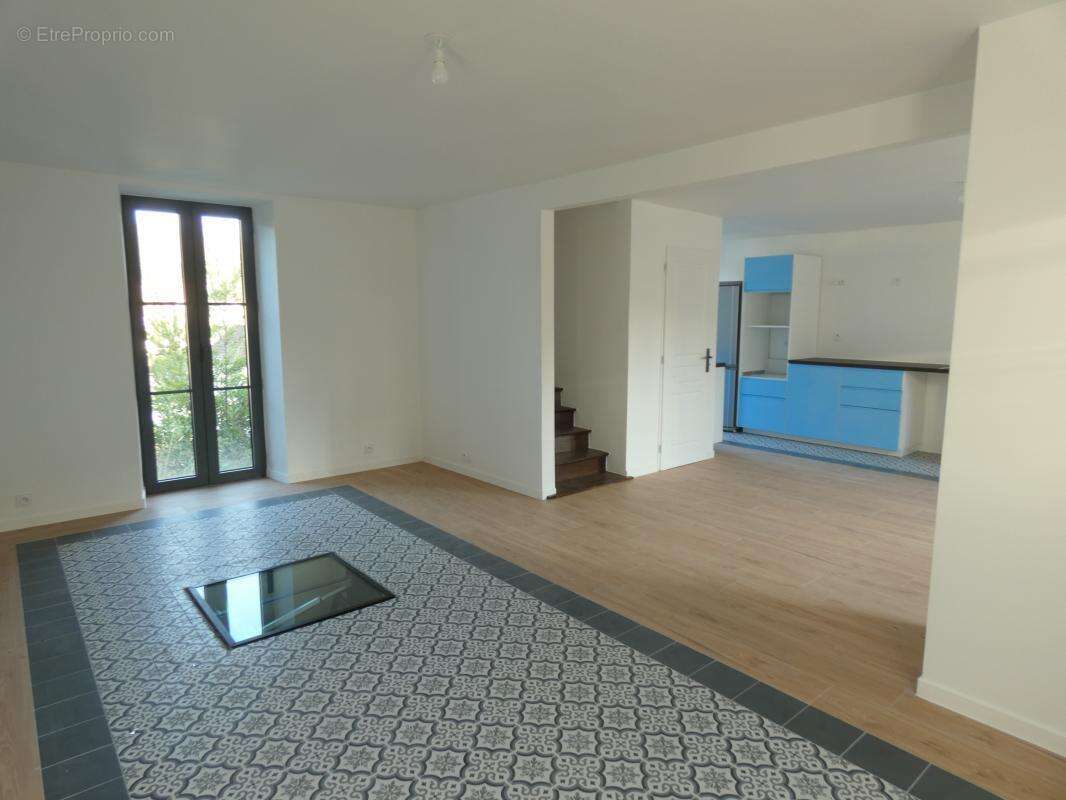 Maison à VAUREAL