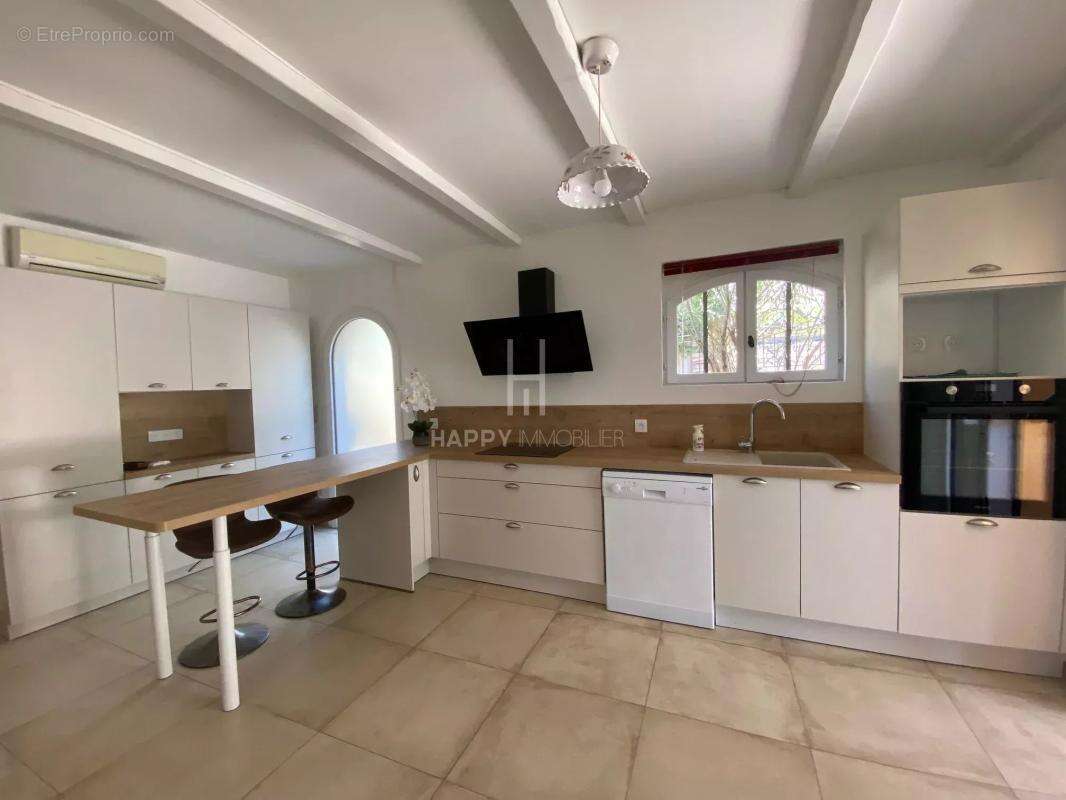 Maison à MAUSSANE-LES-ALPILLES