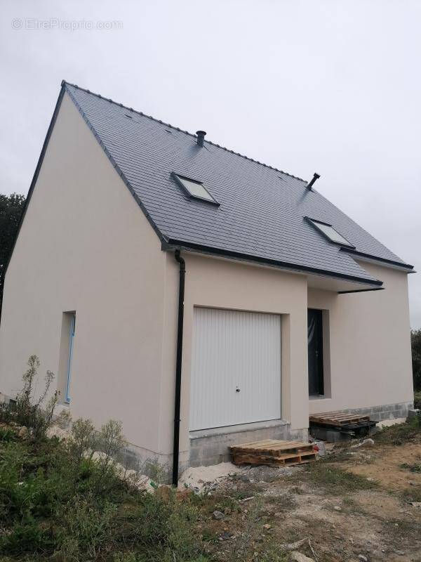 Maison à PLOUGASNOU