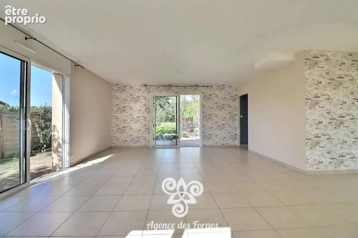 Maison - 3 chambres - 107m² - Beaurepaire - photo 7