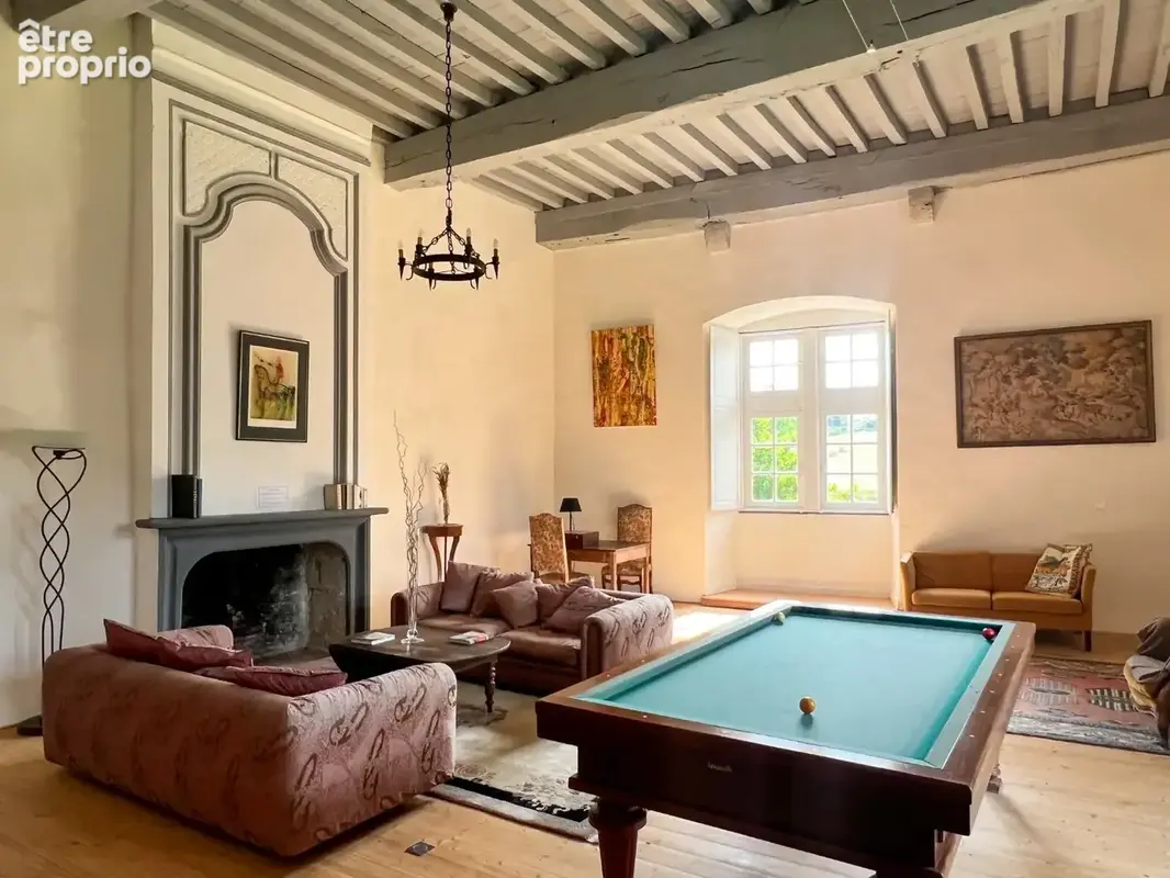 Château de la Renaissance, magnifiquement restauré, dans l'un des plus beaux villages de France - photo 12