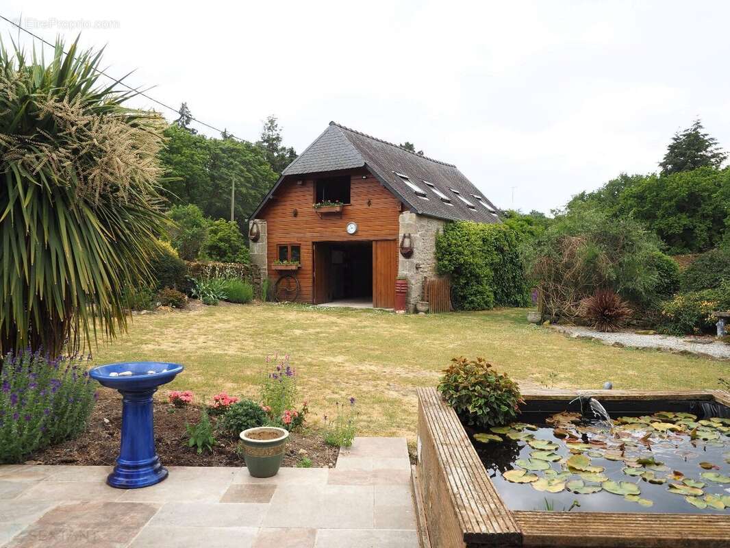 Maison à GUERN