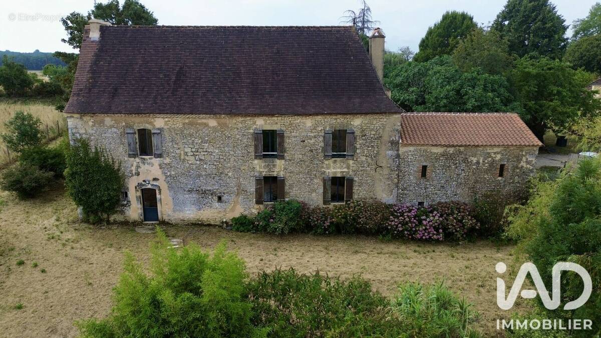 Photo 1 - Maison à PRESSIGNAC-VICQ