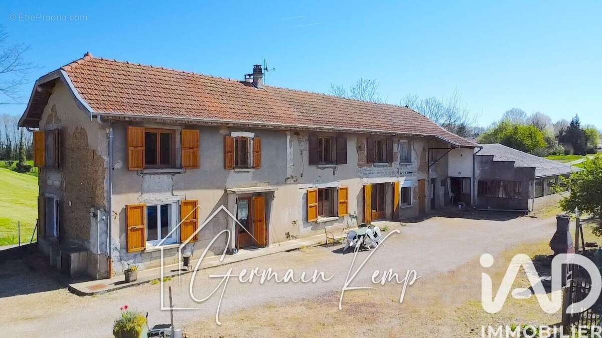 Photo 2 - Maison à LA BATIE-MONTGASCON