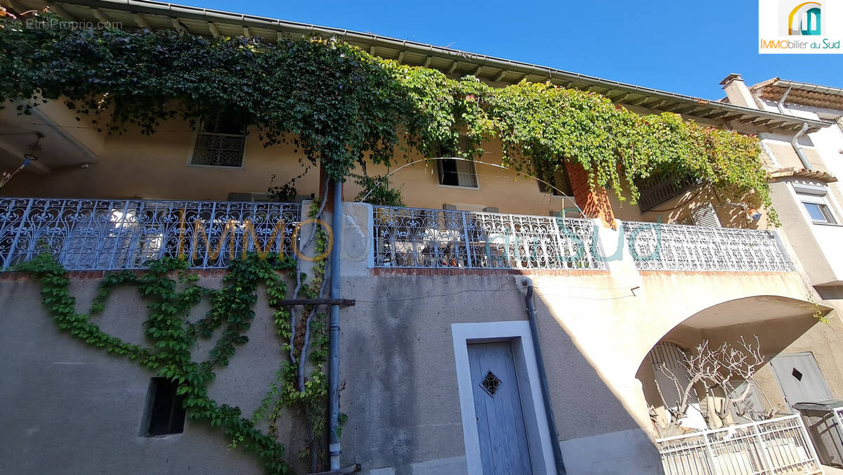 Maison à LEZAN