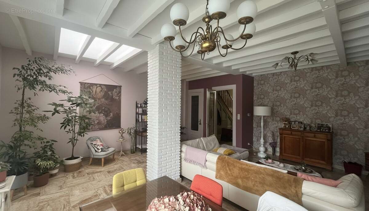 Maison à HAZEBROUCK