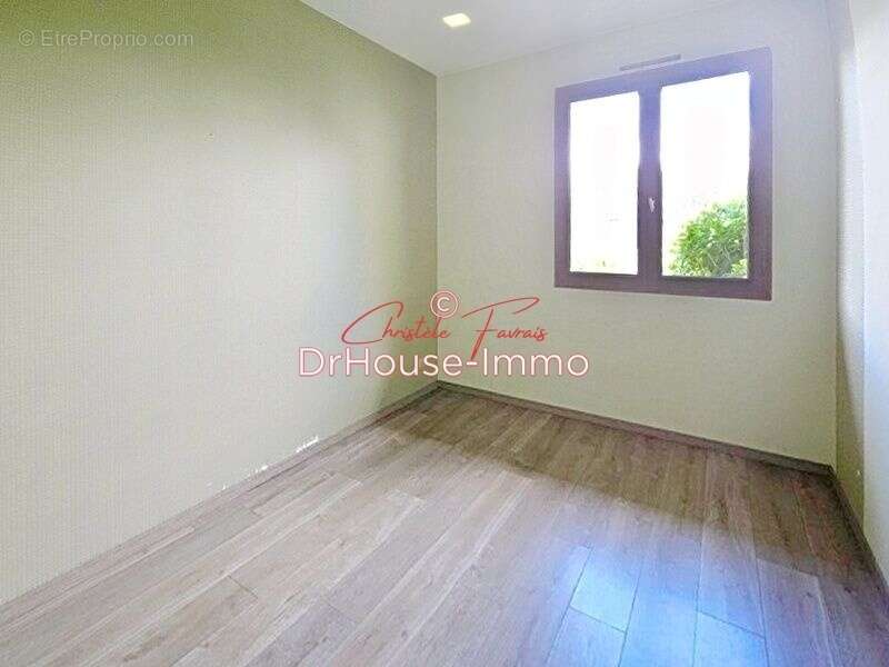 Maison à LOUVIGNE-DU-DESERT