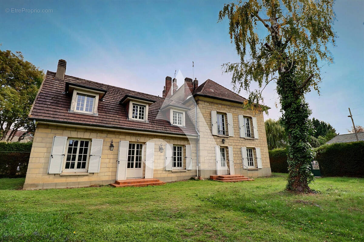 Maison à SAINT-OUEN-L&#039;AUMONE