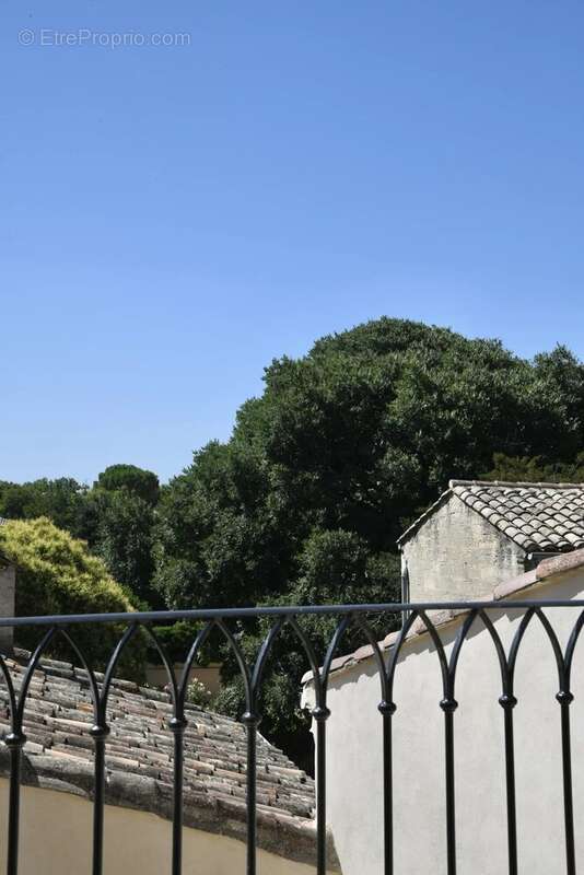 Appartement à UZES