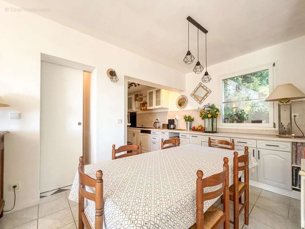 NICE-LANTERNE: Maison 4-5 pièces avec jardin - photo 18