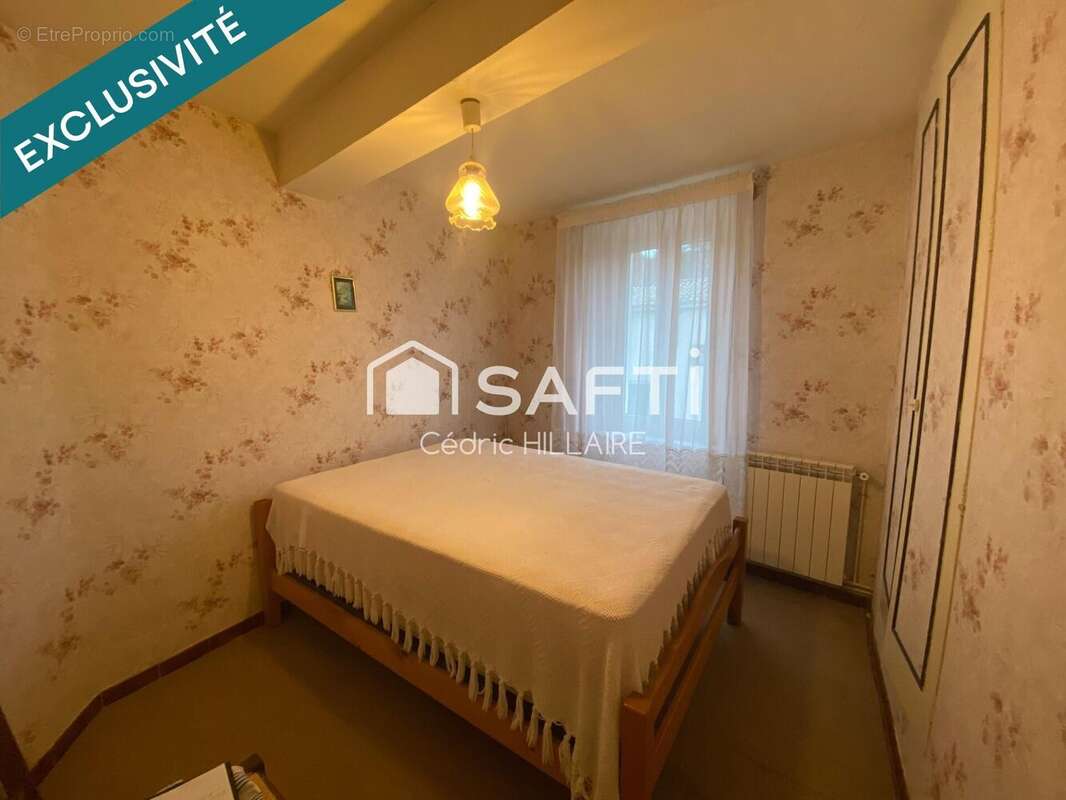 Maison 260 m² à Talairan  - photo 9