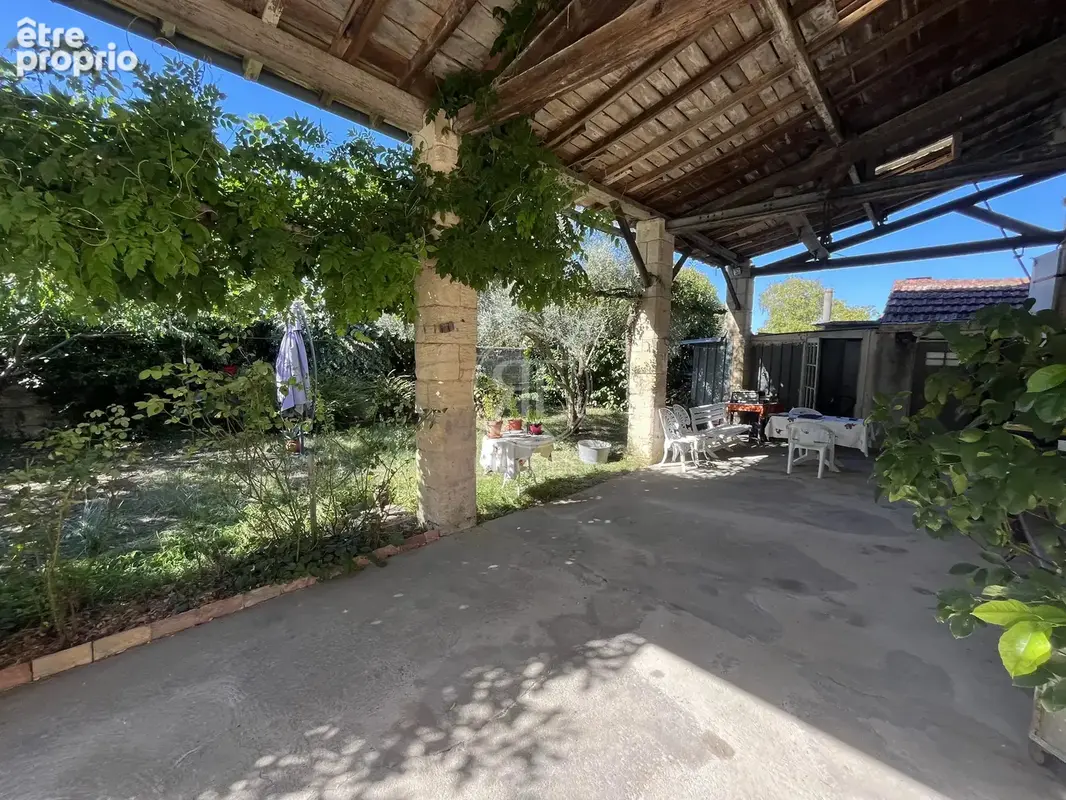 Maison en pierres T4 avec garage et jardin - photo 2