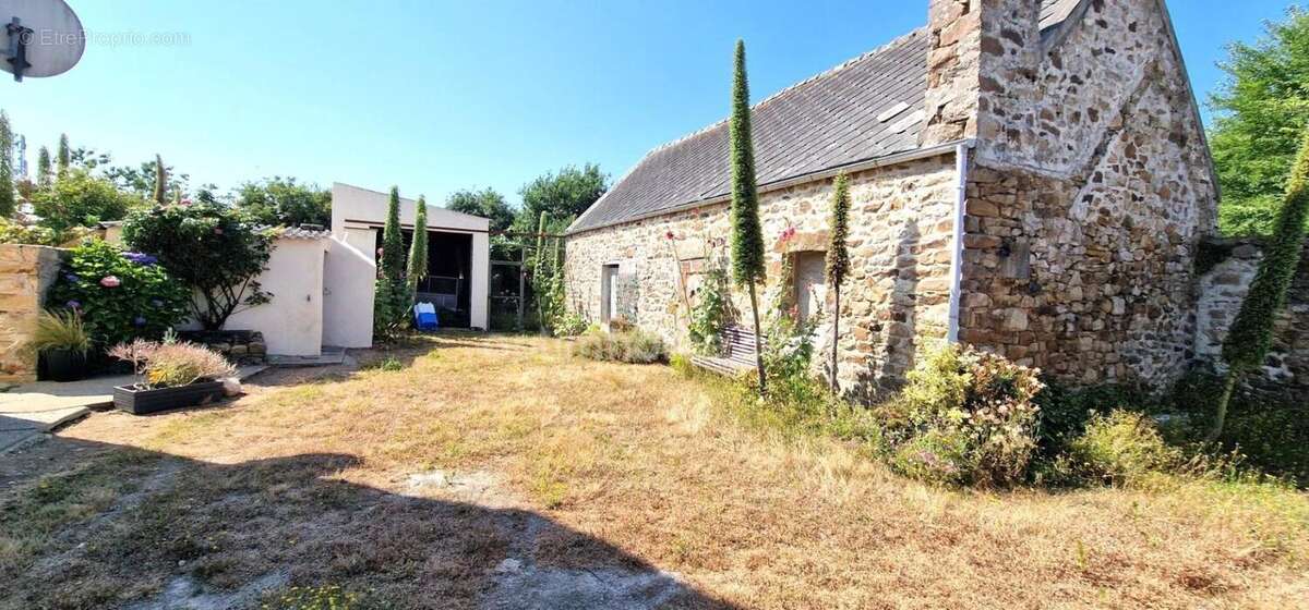 A vendre Bretagne-Finistère-Beuzec Cap Sizun- Maison-Jardin arboré-Dépendance - photo 19