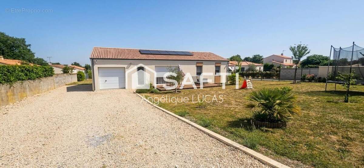 Maison 99 m² à Chateau-Guibert  - photo 2