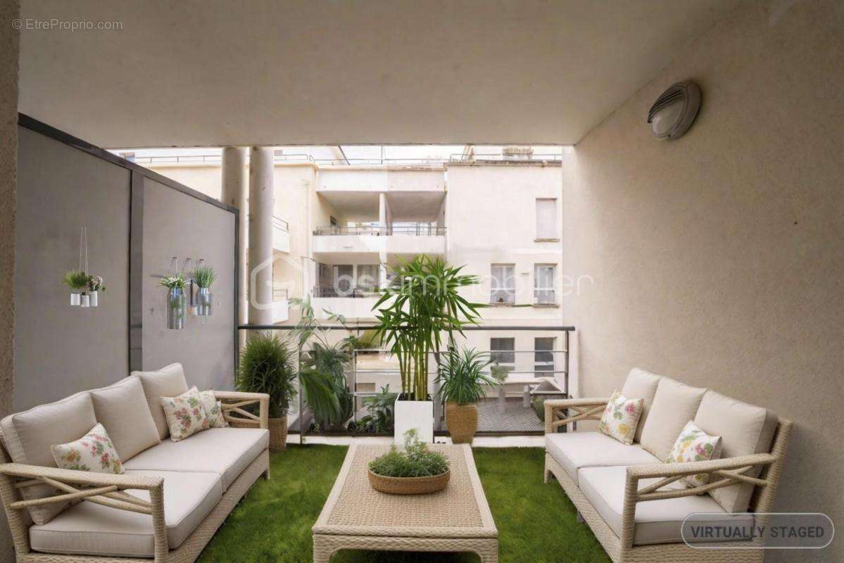 Appartement à LA RICHE