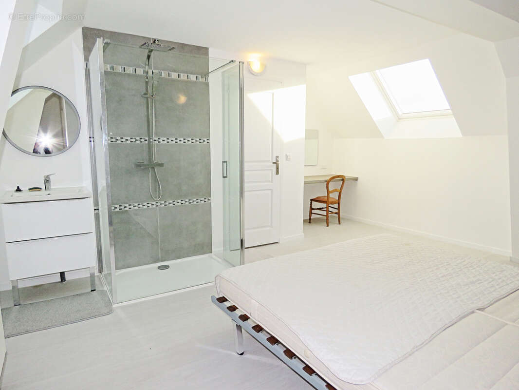 Maison à PERS-EN-GATINAIS