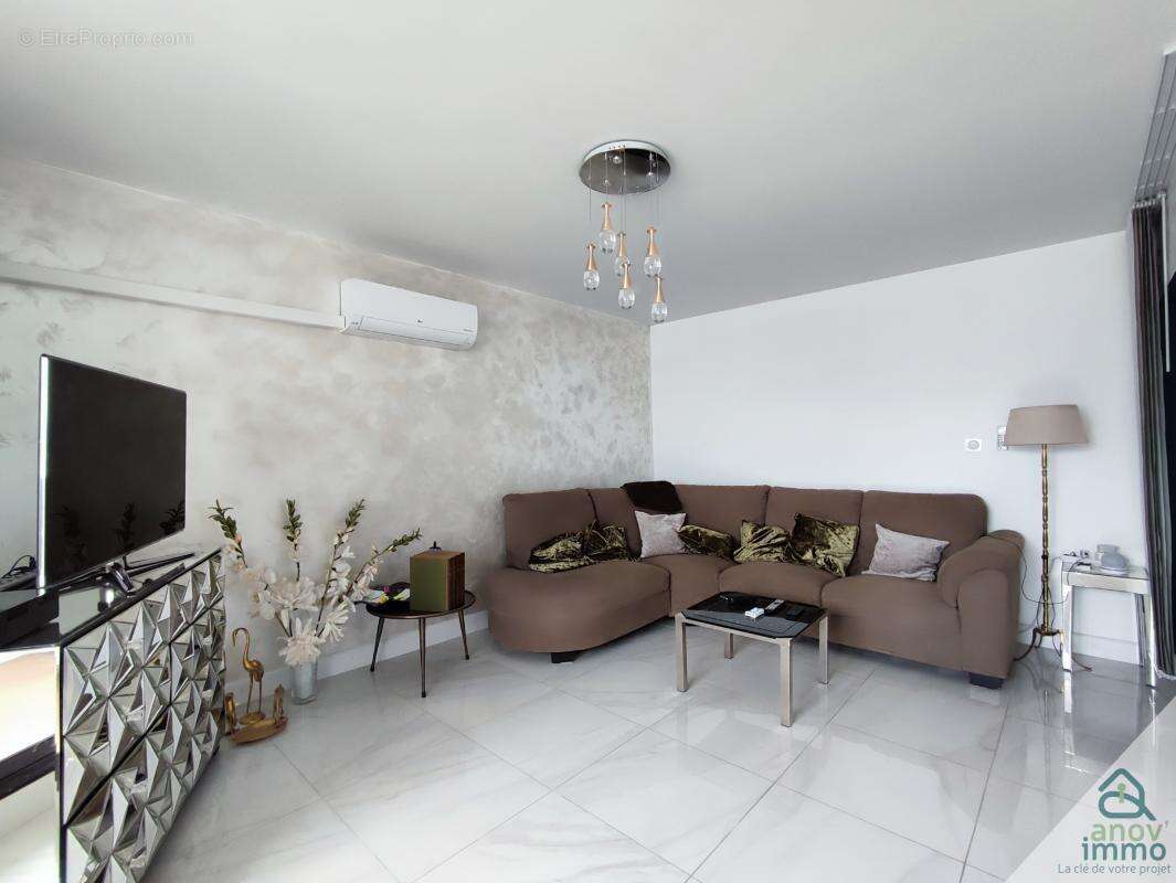 Appartement à ECHIROLLES