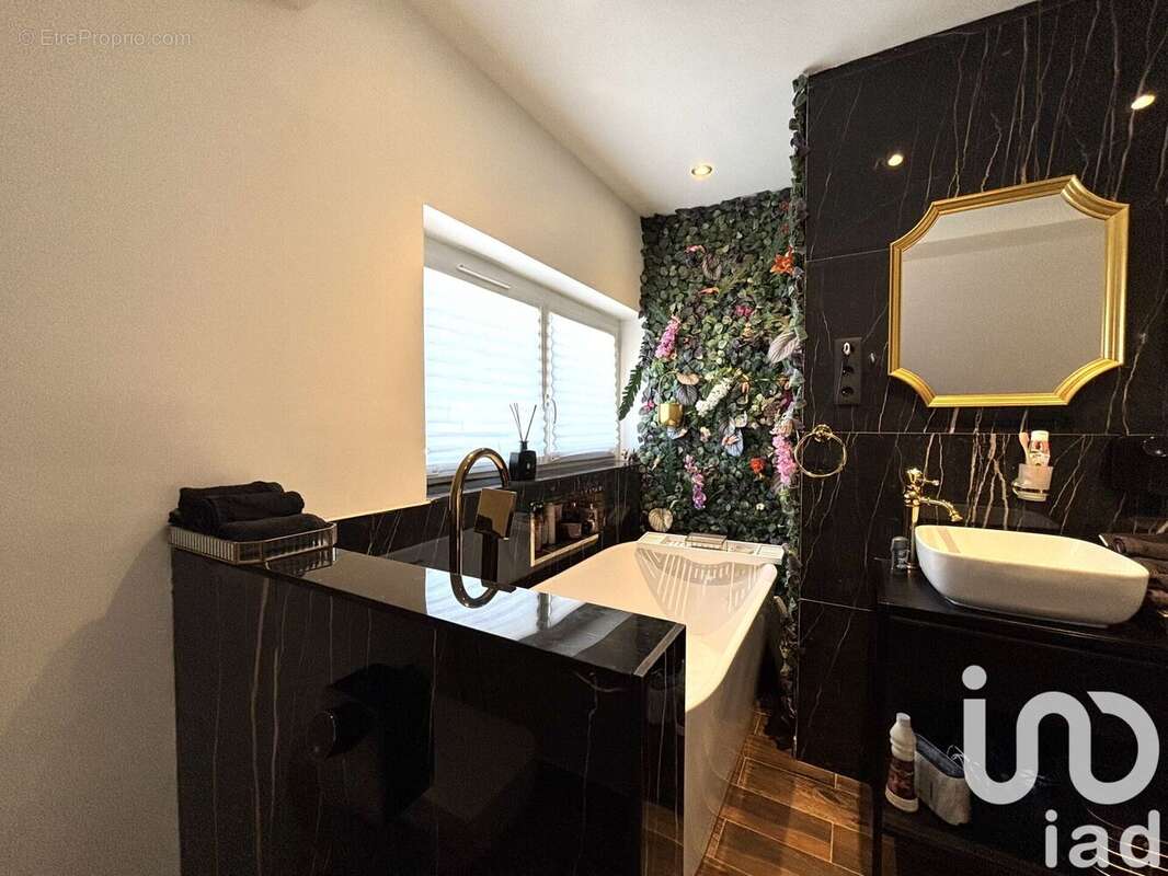 Photo 9 - Maison à TREMBLAY-EN-FRANCE